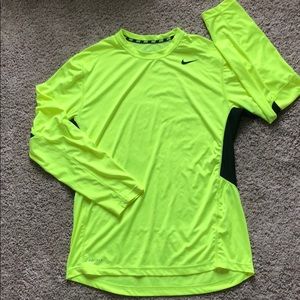 DRI FIT NIKE long sleeve shirt 🔥